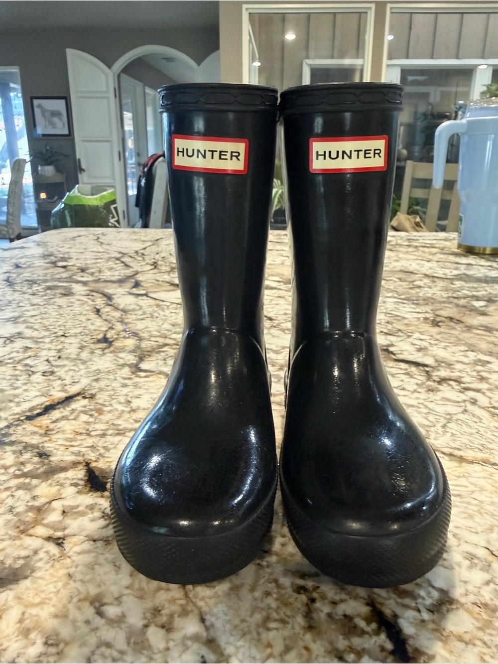 Hunter Kid’s First Classic Rain Boot in Glossy Black. Unisex Size 7 - Picture 5 of 8